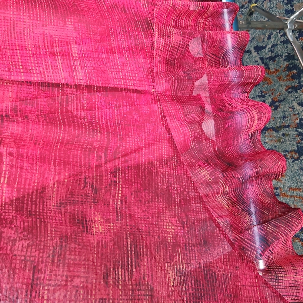 Catherine's red mesh lined maxi skirt - Picture 5 of 7